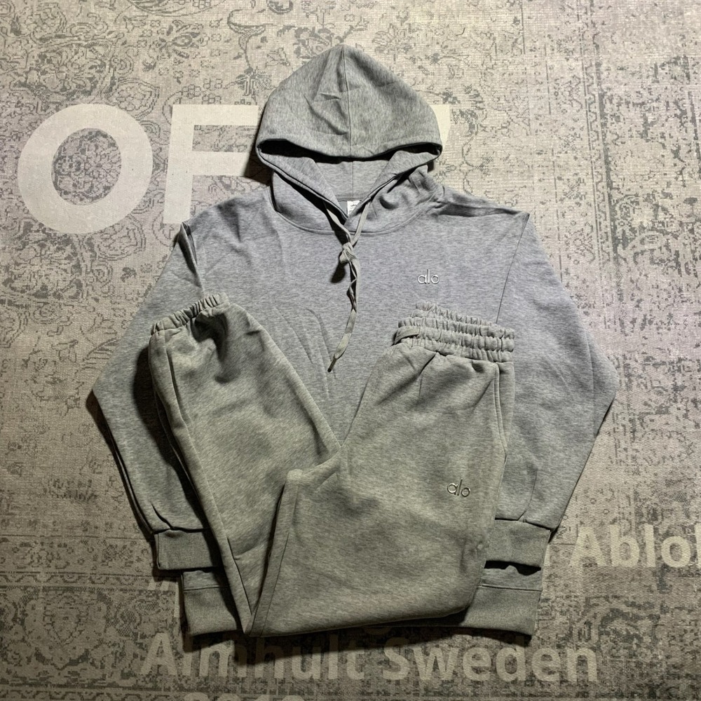 Alo Yoga Heather Grey Cuffed Sweats Hoodie Jogger Set Small